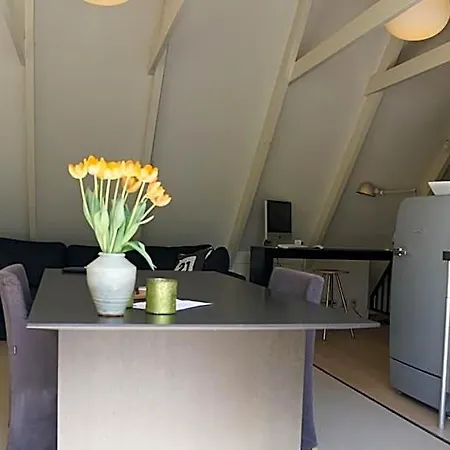 One-twenty-one Bed & Breakfast 4*