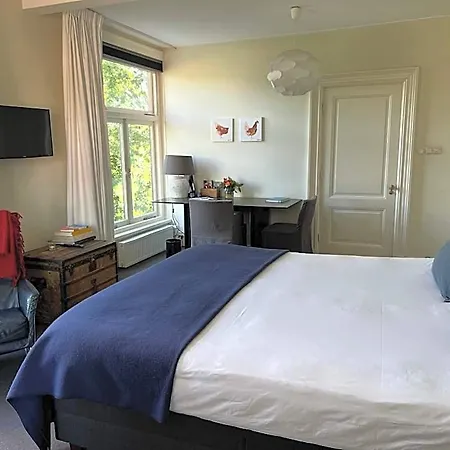 One-twenty-one 4* Naarden