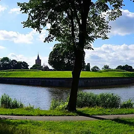 One-twenty-one 4* Naarden
