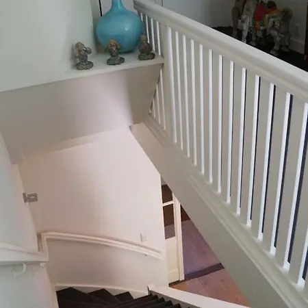 Bed & Breakfast One-twenty-one 4*