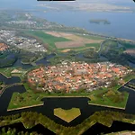 One-twenty-one Bed & Breakfast Naarden